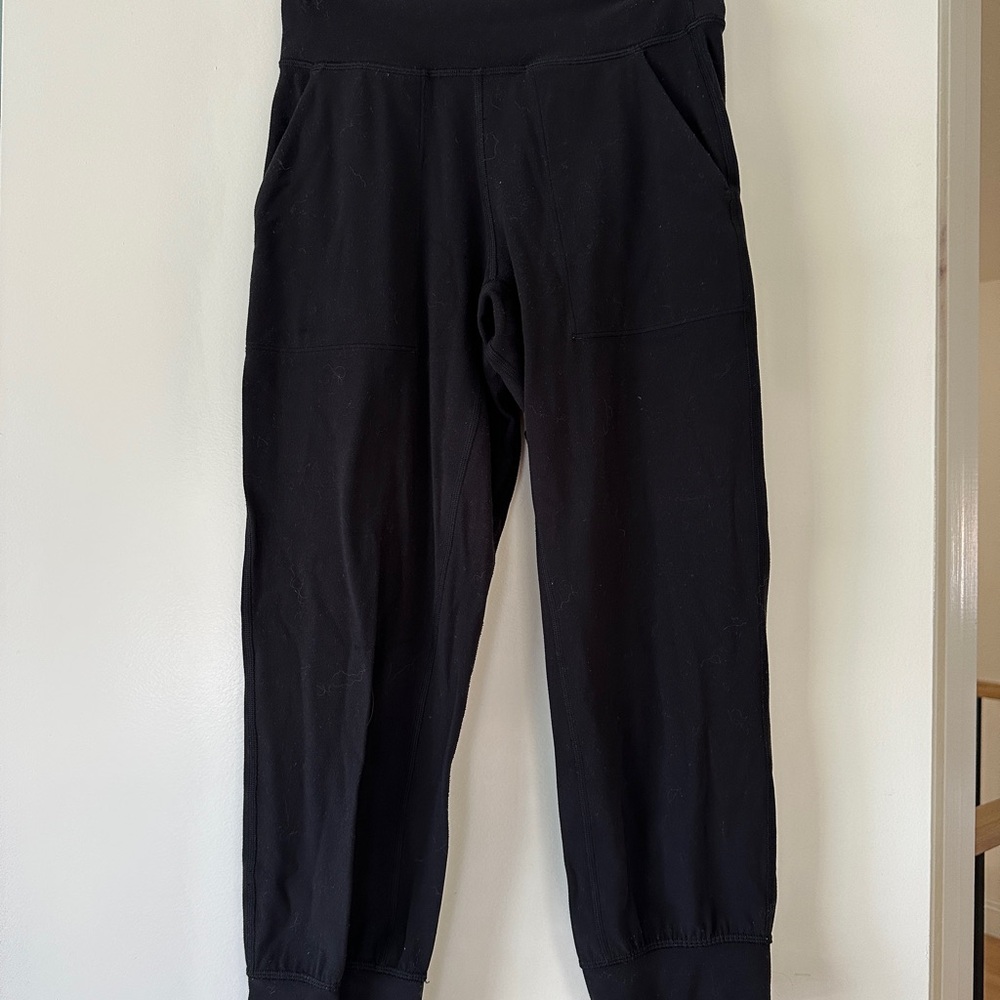 Lululemon Align Cropped Joggers (size 4) - Picture 2 of 2